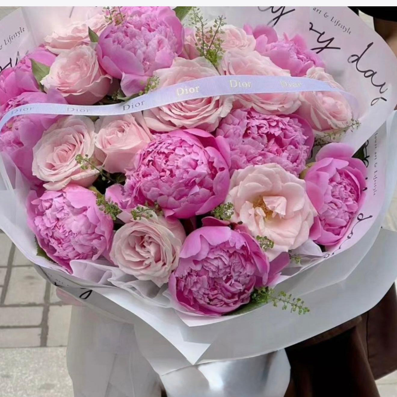 Peony Kiss